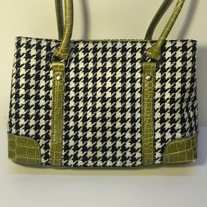 Liz Claiborne houndstooth/green purse